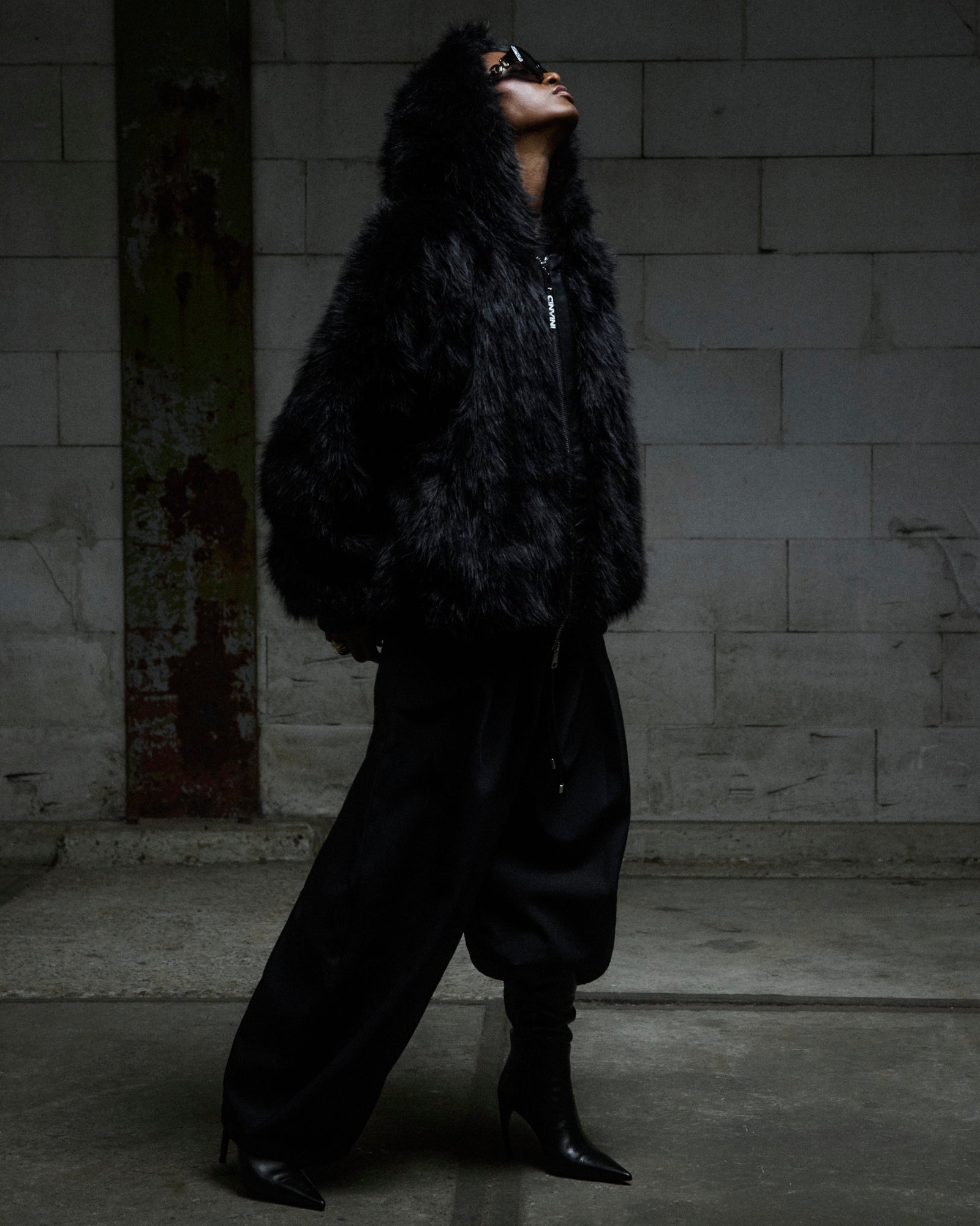 CINVINI - BLACK FURBY JACKET