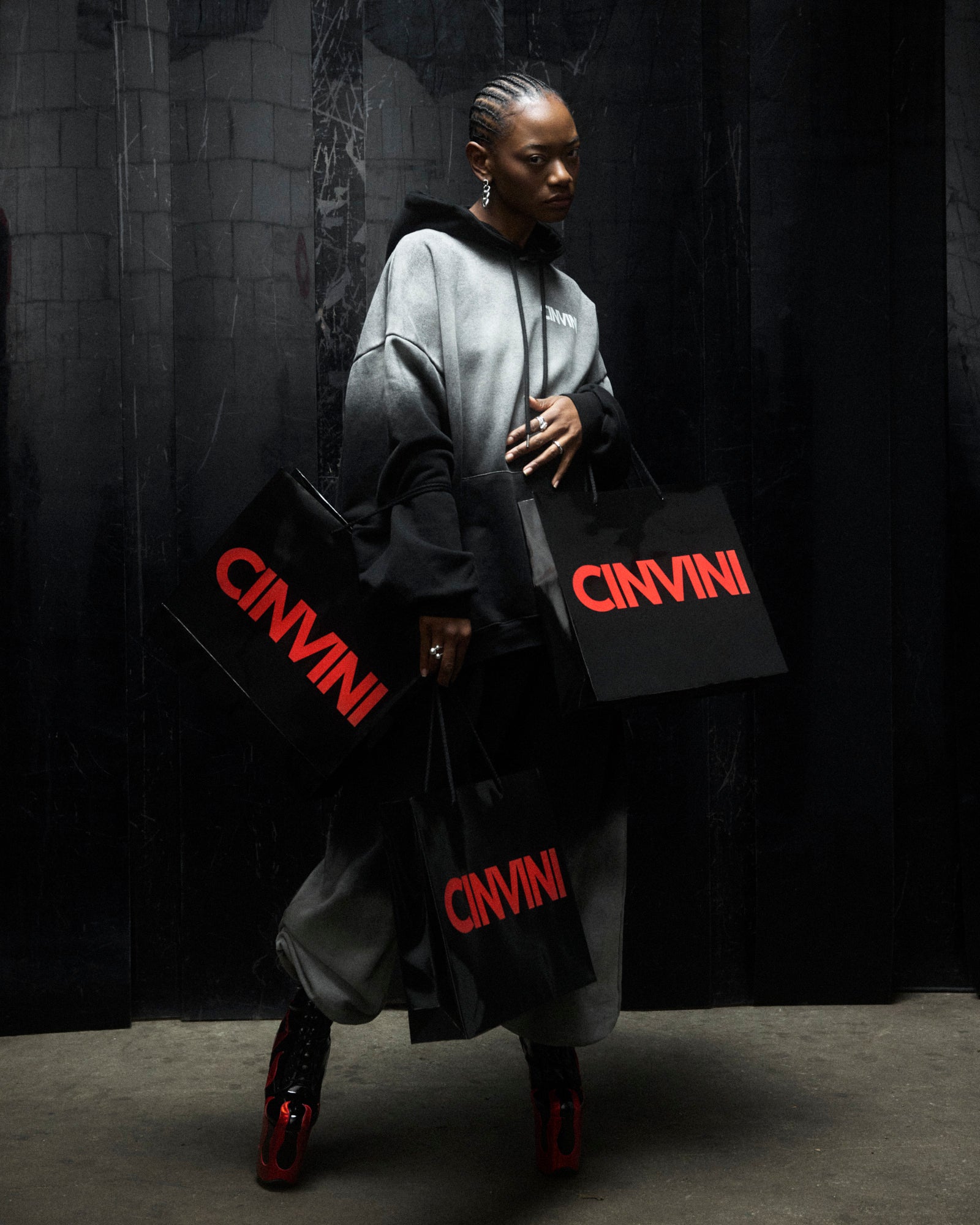 CINVINI - LARGE PAPER GIFT BAG